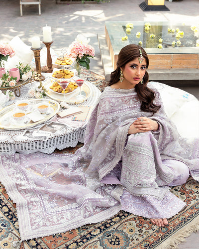 Nira - Faiza Saqlain