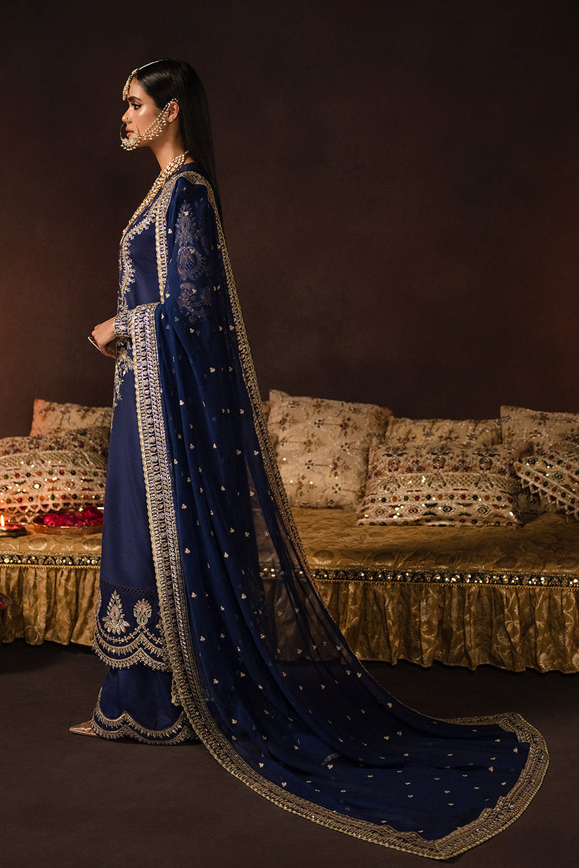Afrozeh - Divani - MAYA - The Silk Suit