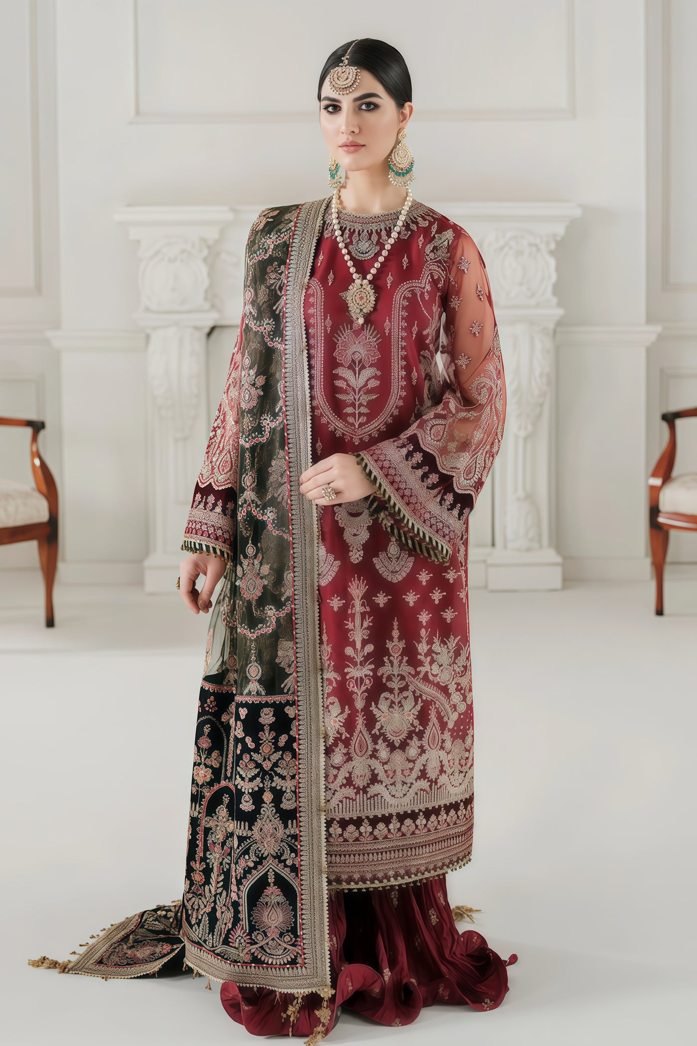 BAROQUE CHANTELLE LUXURY EMBROIDERED