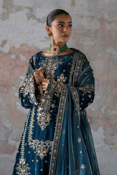 Emaan Adeel Saanjh Luxury Velvet Suit