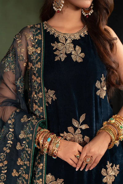 Iznik Luxury Embroidered Velvet Formal
