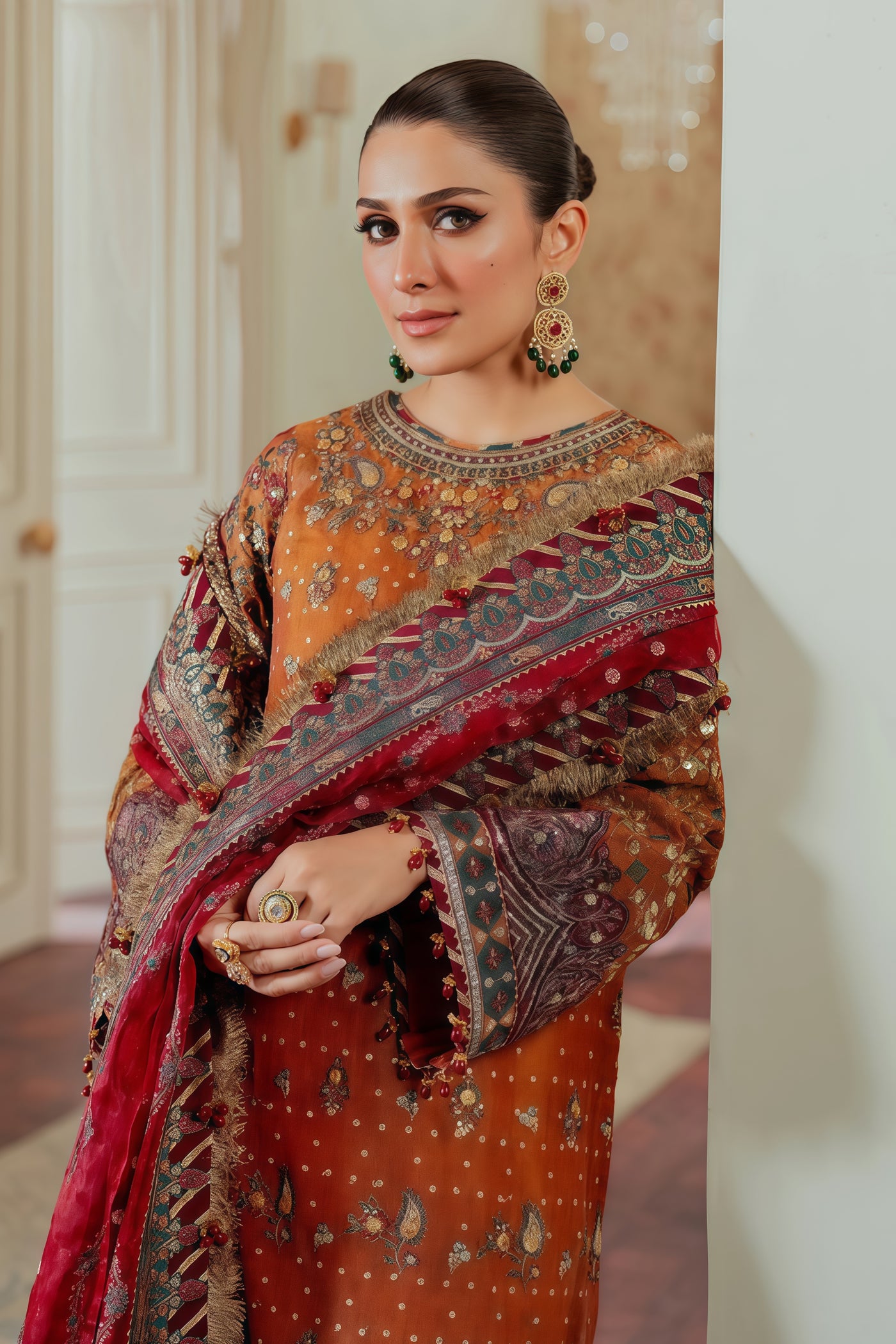 BAROQUE CHANTELLE LUXURY EMBROIDERED